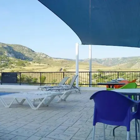 Panoramic Holidays Διαμέρισμα *